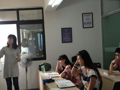 高考补习学校